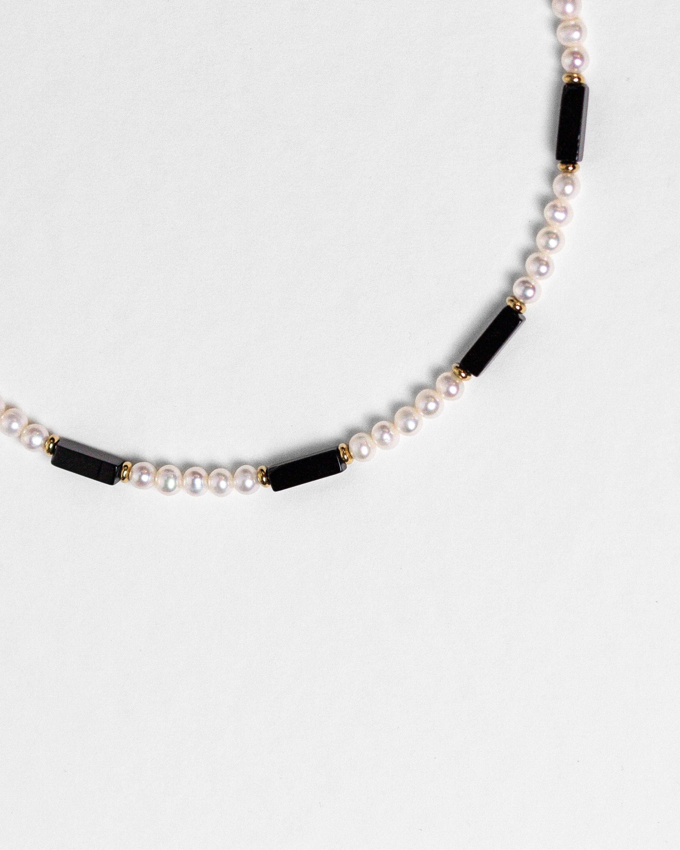 Collier Eternal perles d'eau douce & onyx noir